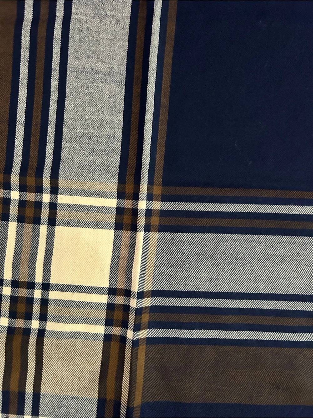 Aquascutum London Navy Plaid Scarf Shawl Wrap Fringe Made in Scotland Large